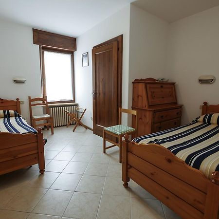 Albergo De March ฟาร์รา ดัลปาโก ภายนอก รูปภาพ
